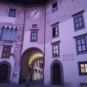 https://langolo-dei-cavalieri.it-tuscanyhotel.com