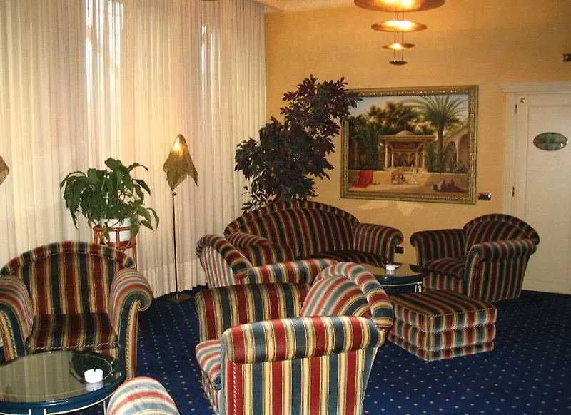 Hotel Auriga Milan 4*,