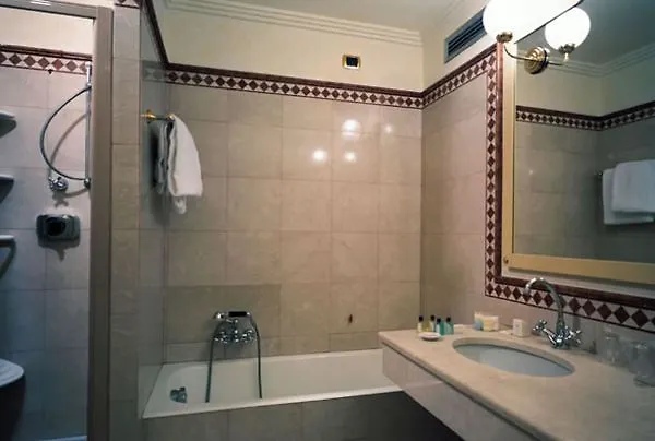 Hotel Auriga Milan 4*,  Italie
